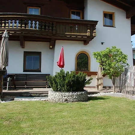 Semesterbostad Haus 6 Personen *