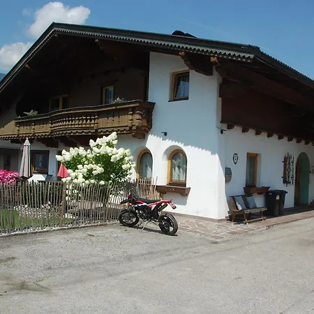 Nyaraló Haus 6 Personen Hart im Zillertal